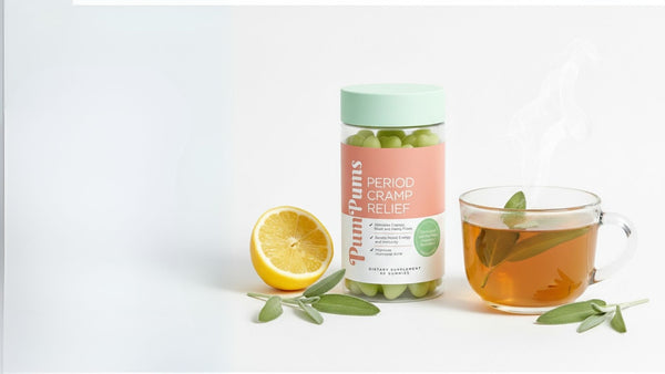Té de salvia con limón para el alivio menstrual 